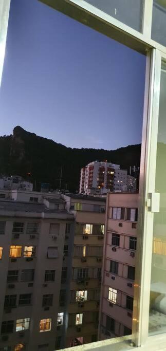 Apto Em Copacabana Lindo E Bem Localizado Apartment ริโอเดจาเนโร ภายนอก รูปภาพ